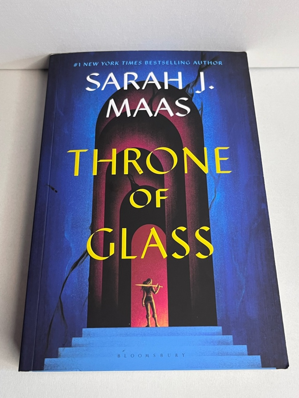 🗡️ Throne of Glass by Sarah J. Maas (Book 1) – Paperback